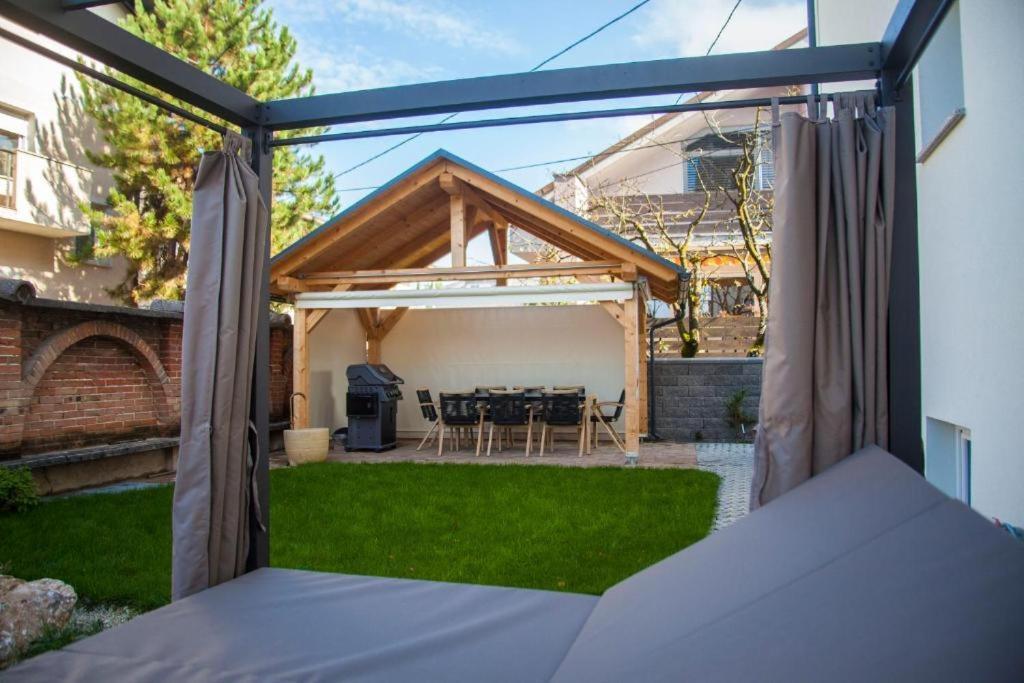 Chang Thai Apartments Ljubljana Kültér fotó